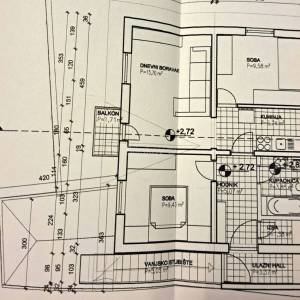 Prodaja, 2 samostojeće kuće, pomoćna zgrada, parking