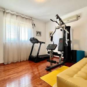 Prodaja, 5-soban dvoetažni Penthouse, 3 parkirna mjesta