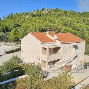 Prodaja, Blace, Dubrovačko-neretvanska, samostojeća kuća, 5 stanova