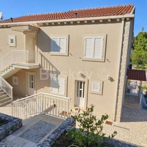 Prodaja, Blace, Dubrovačko-neretvanska, samostojeća kuća, 5 stanova
