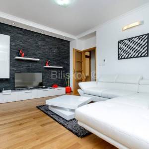 Prodaja, Blace, Dubrovačko-neretvanska, samostojeća kuća, 5 stanova