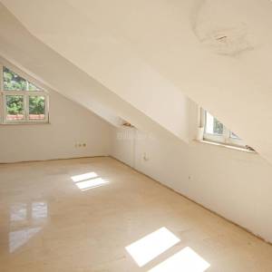 Prodaja, Brač, poslovno zemljište  između Postira i Pučišća