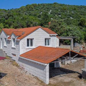 Prodaja, Brač, poslovno zemljište  između Postira i Pučišća