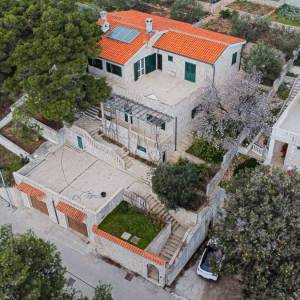 Prodaja, Brač, Sumartin, vila sa pogledom na more