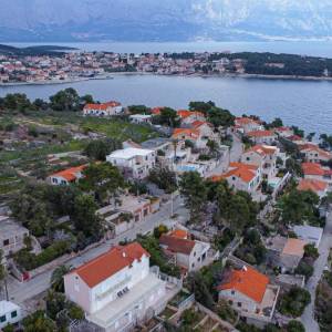 Prodaja, Brač, Sumartin, vila sa pogledom na more