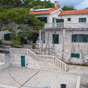 Prodaja, Brač, Sumartin, vila sa pogledom na more