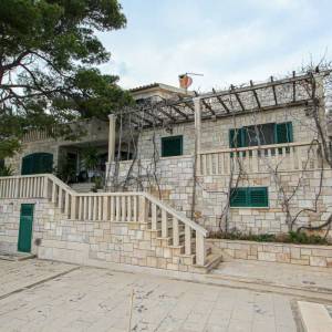 Prodaja, Brač, Sumartin, vila sa pogledom na more