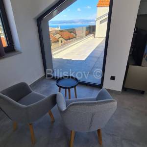 Prodaja, Brač, Sutivan, trosoban svijetao penthouse, pogled na more