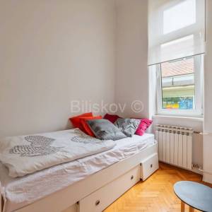 Prodaja, centar, trosoban stan, parking