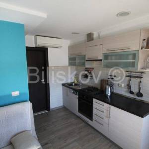 Prodaja, Čiovo, Slatine, kamena kuća s apartmanima