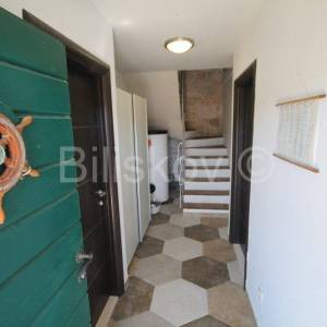 Prodaja, Čiovo, Slatine, kamena kuća s apartmanima