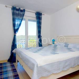 Prodaja, Drvenik Veliki, kuća sa pogledom na more