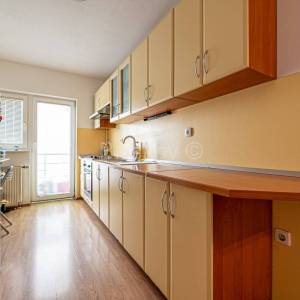 Prodaja, Dubec, samostojeća kuća, 5 stambenih jedinica, 6 VPM