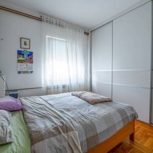 Prodaja, Dubec, samostojeća kuća, 5 stambenih jedinica, 6 VPM