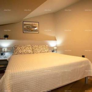 Prodaja - Elegantno uređen dvoetažni stan u staroj jezgri grada, Rovinj!