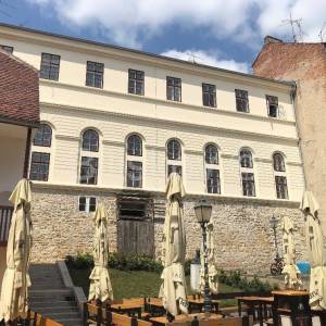 Prodaja, Gornji Grad, Tkalčićeva, poslovna zgrada, parking