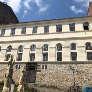 Prodaja, Gornji Grad, Tkalčićeva, poslovna zgrada, parking