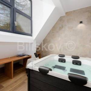 Prodaja, Gorski Kotar, Ravna gora, 5 samostojećih kuća, turizam