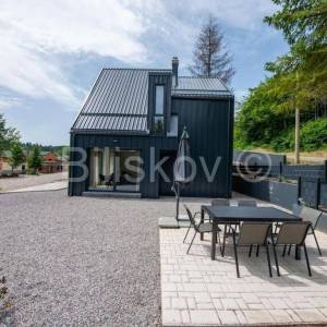 Prodaja, Gorski Kotar, Ravna gora, 5 samostojećih kuća, turizam