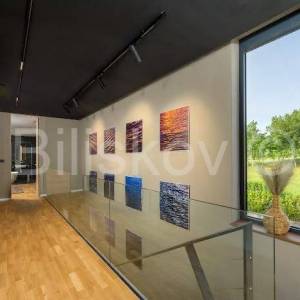 Prodaja, Grožnjan, Luksuzna dizajnerska vila s bazenom, parking 