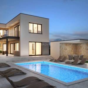 Prodaja, Istra, blizina Fažane, vila sa bazenom, parking