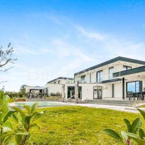 Prodaja, Istra, Kaštelir, luksuzna vila, bazen