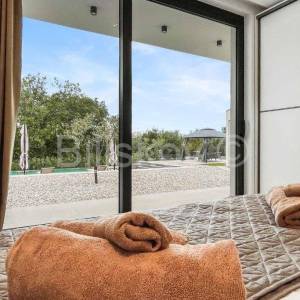 Prodaja, Istra, Kaštelir, luksuzna vila, bazen