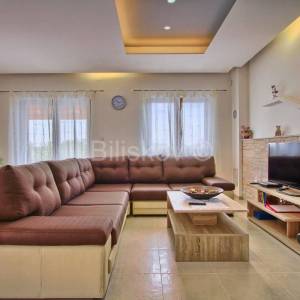 Prodaja, Istra, Pula, luksuzna vila, bazen, sportski tereni