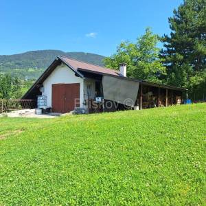 Prodaja, Jastrebarsko, Vlaškovec, ranč-imanje s 3 građevna objekta 