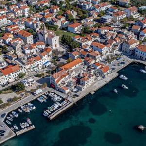 Prodaja, Kaštel Kambelovac, samostojeća kuća