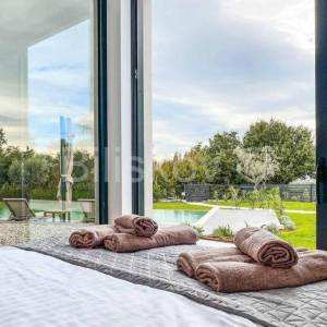 Prodaja, Kaštelir, luksuzna vila, bazen 