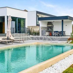 Prodaja, Kaštelir, luksuzna vila, bazen 