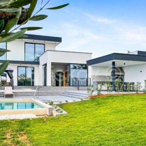 Prodaja, Kaštelir, luksuzna vila, bazen 