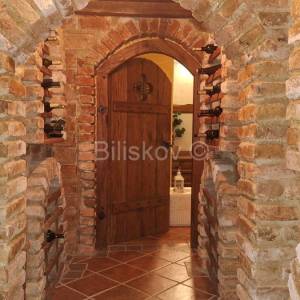 Prodaja, Klanjec, Gredice, ugost.- turist. objekt, bazen, sauna