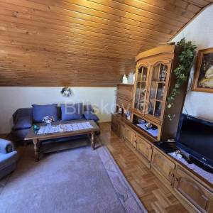 Prodaja, K.Lukšić, centar, kamena kuća cca. 71m2, vrt