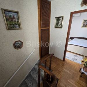 Prodaja, K.Lukšić, centar, kamena kuća cca. 71m2, vrt