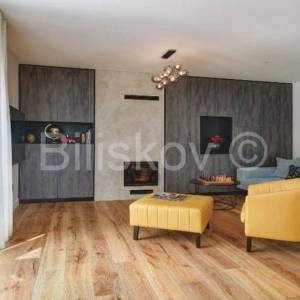 Prodaja, Krnica, luksuzna niskoenergetska vila s bazenom