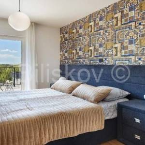 Prodaja, Krnica, luksuzna niskoenergetska vila s bazenom