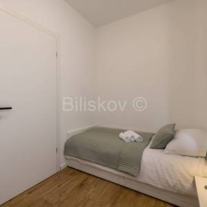 Prodaja, K.Stari, opremljena kuća u novogradnji