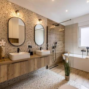 Prodaja, K.Stari, opremljena kuća u novogradnji