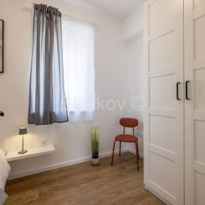 Prodaja, K.Stari, opremljena kuća u novogradnji