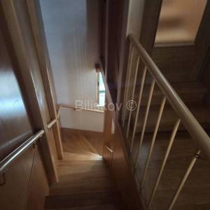 Prodaja, K.Stari, samostojeća kamena kuća, 1.red od mora