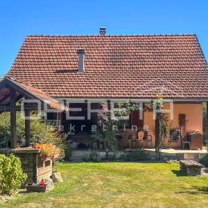 Prodaja, Kuća, Brežane Lekeničke, Brežane Lekeničke, Samostojeća, 120m2