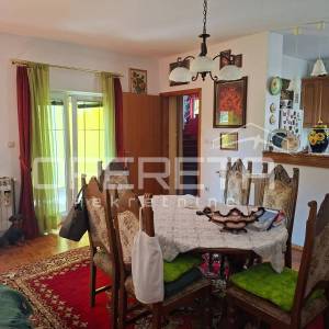 Prodaja, Kuća, Centar, Centar, Samostojeća, 184m2