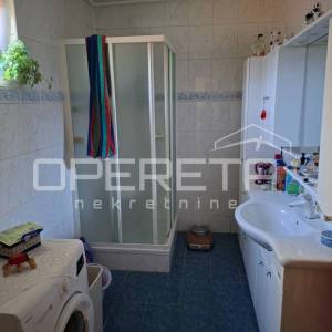 Prodaja, Kuća, Centar, Centar, Samostojeća, 184m2