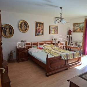 Prodaja, Kuća, Centar, Centar, Samostojeća, 184m2