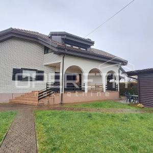 Prodaja, Kuća, Gornja Lomnica, Petra Preradovića, Samostojeća, 284m2