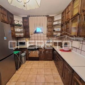 Prodaja, Kuća, Gornja Lomnica, Petra Preradovića, Samostojeća, 284m2