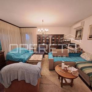 Prodaja, Kuća, Gornja Lomnica, Petra Preradovića, Samostojeća, 284m2