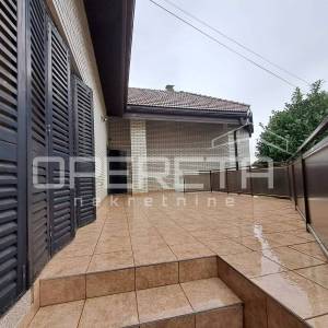 Prodaja, Kuća, Gornja Lomnica, Petra Preradovića, Samostojeća, 284m2